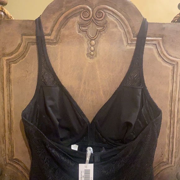 ⚜️”BLACK UNDERWIRE BIKINI TANKINI TOP”⚜️ - Picture 5 of 6